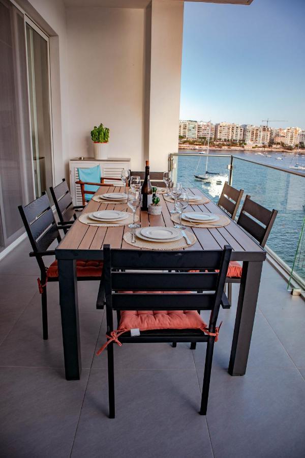 Seafront Two Bedroom Apartment Saint Julian's Екстериор снимка