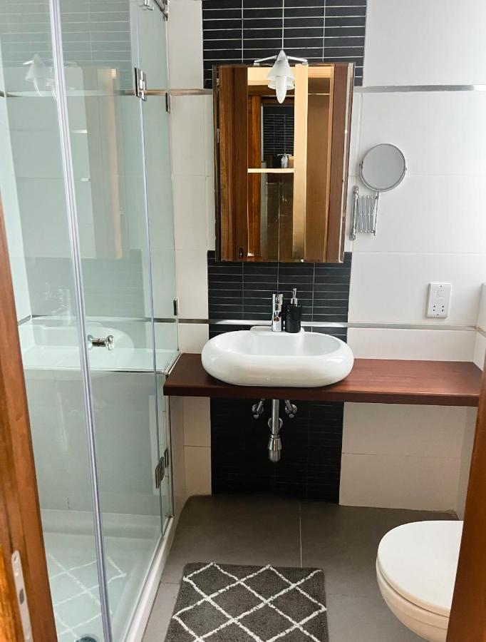Seafront Two Bedroom Apartment Saint Julian's Екстериор снимка